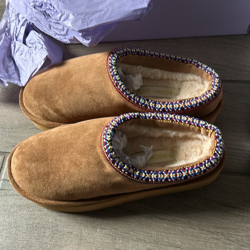 Madden Girl Elyse platform slippers